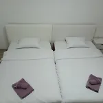 Premium Square *