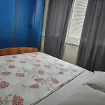 Premium Square * スコピエ